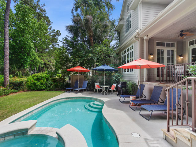 Hilton Head Luxury 5 Bedroom Pool Home Walk to Beach