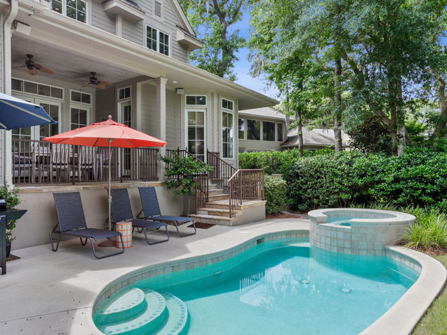 Hilton Head Luxury 5 Bedroom Pool Home Walk to Beach