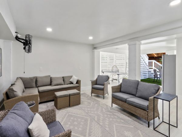 Luxury Hilton Head Vacation Rental Oceanfront Beach House with Pool
