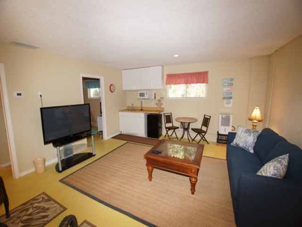 Upscale Rental on Hilton Head. Call Local Agent.