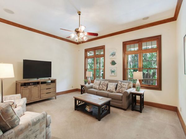 Hilton Head Vacation Rental Home Five Bedrooms Walk To Beach