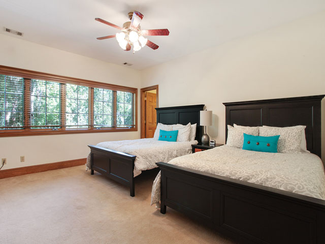 Hilton Head Vacation Rental Home Five Bedrooms Walk To Beach