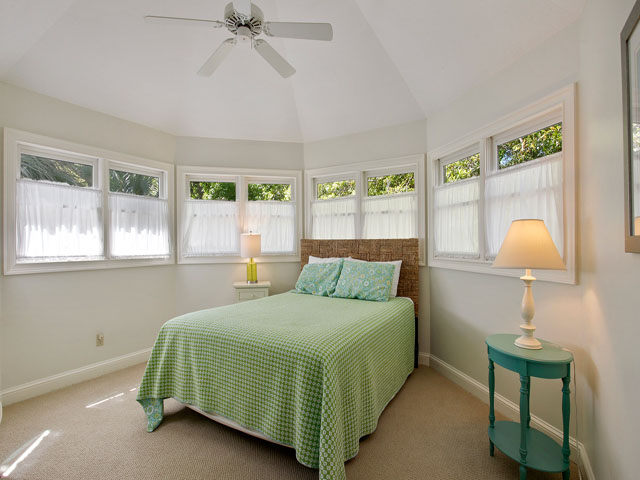 Hilton Head Beautiful Six Bedroom Rental Home