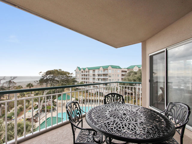 Four Bedroom Oceanfront Rental Condo in Hilton Head
