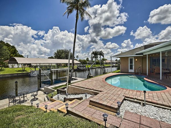 Cape Coral Vacation Home With Private Pool And Dock 6 Guests