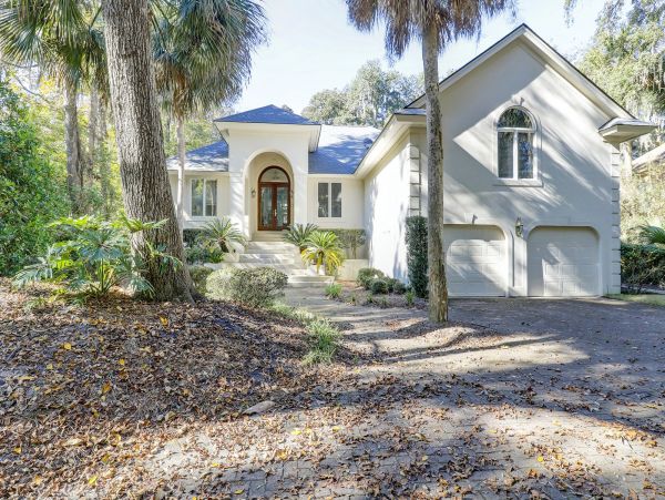 Four Bedrooms Rental Home in Hilton Head Close to Beach