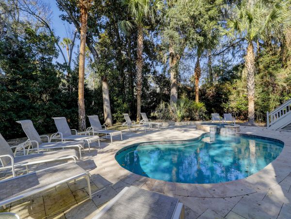 Four Bedrooms Rental Home in Hilton Head Close to Beach