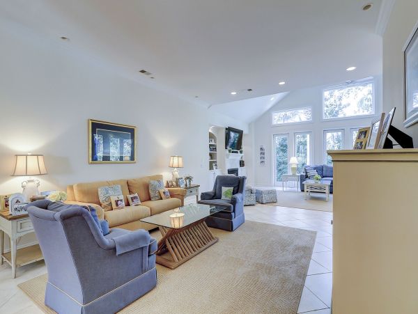 Four Bedrooms Rental Home in Hilton Head Close to Beach