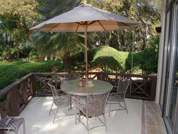 Hilton Head Four Bedroom Rental Sixty Yards from the Beach