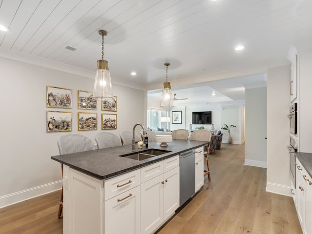 Upscale Rental on Hilton Head. Call Local Agent.