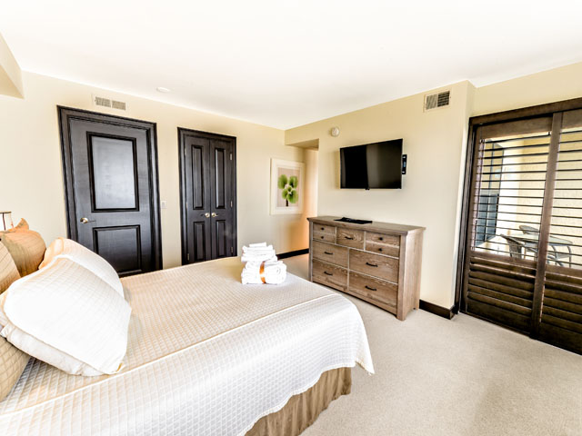 Hilton Head Luxury Vacation Rental Condo Three Bedrooms