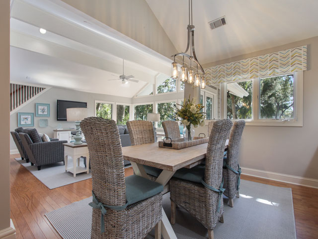 Five Bedrooms Lagoon View Rental Home in Hilton Head