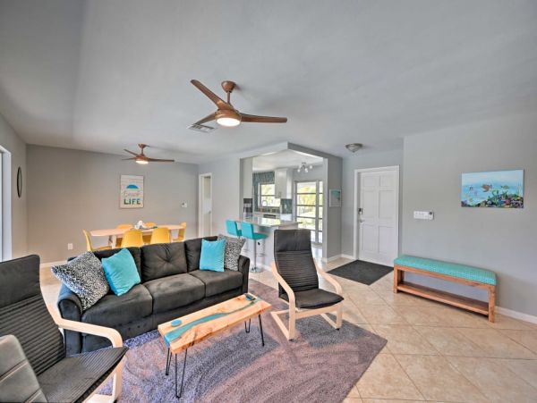 Cape Coral Canal Front Three Bedroom Rental Home