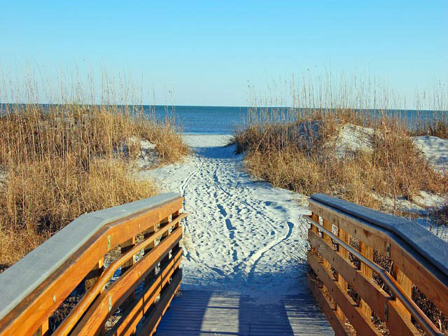 Charming Vacation Rental on Hilton Head. Call Today.