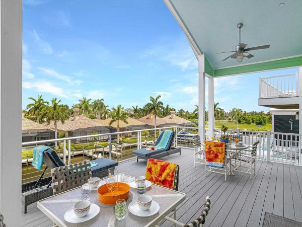 Luxury Vacation Home in Cape Coral With Boat Dock 6 Guests