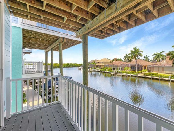 Luxury Vacation Home in Cape Coral With Boat Dock 6 Guests