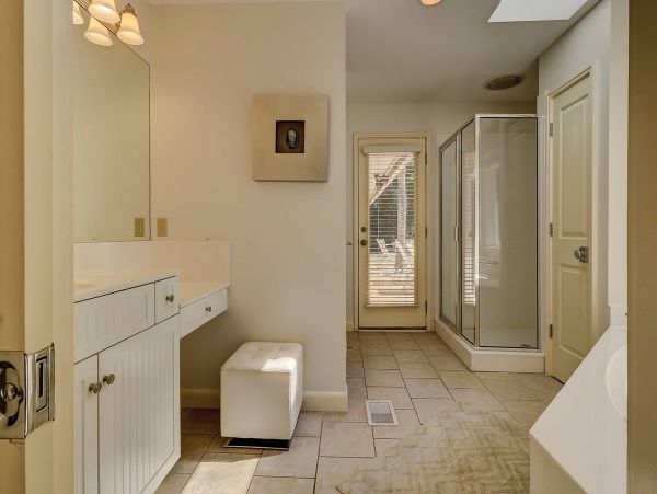 Walk to Beach Four Bedroom Rental Home in Hilton Head