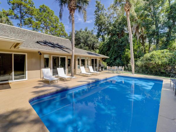 Walk to Beach Four Bedroom Rental Home in Hilton Head