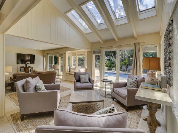 Walk to Beach Four Bedroom Rental Home in Hilton Head