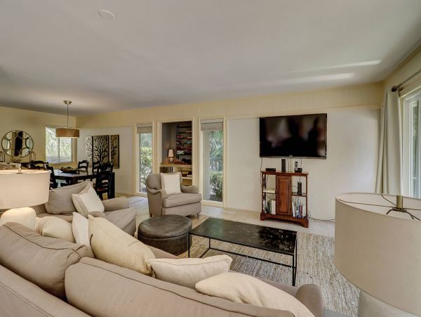 Walk to Beach Four Bedroom Rental Home in Hilton Head