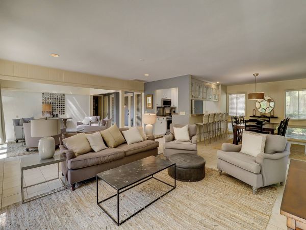 Walk to Beach Four Bedroom Rental Home in Hilton Head