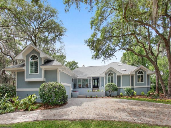 Hilton Head Golf Course View Five Bedroom Rental Home
