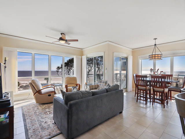Hilton Head Vacation Accommodation on Beach