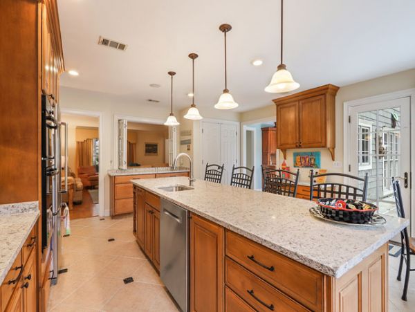 Golf Course View Five Bedroom Rental Home in Hilton Head