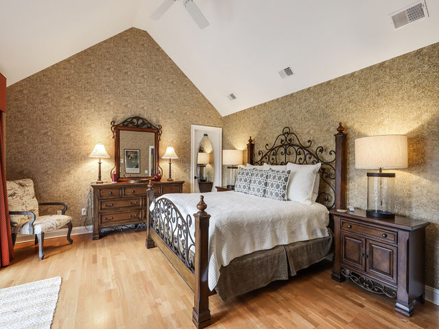 Golf Course View Five Bedroom Rental Home in Hilton Head