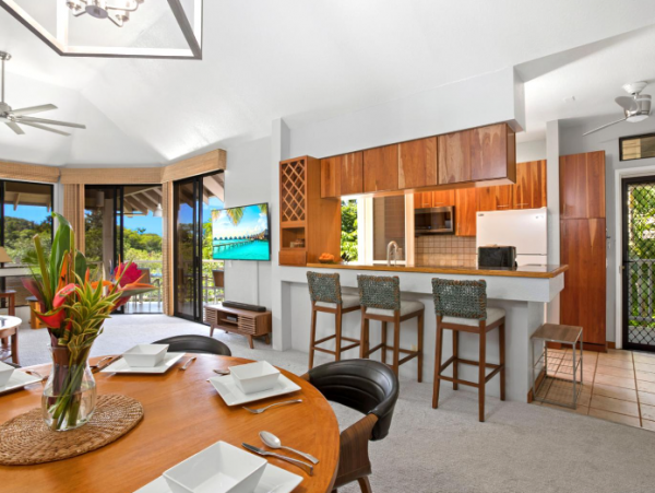 Wailea Vacation Condo Walk to Beach with Communal Pool