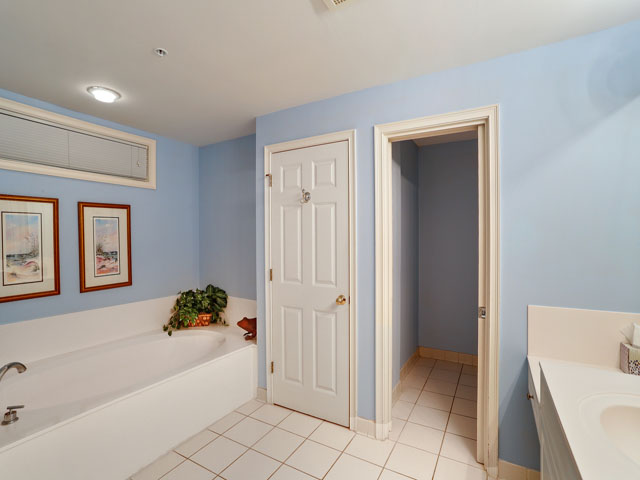 Four Bedroom Vacation Penthouse in Hilton Head