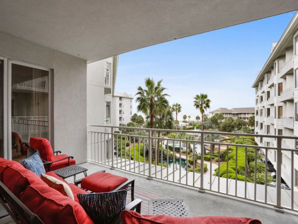 Four Bedroom Vacation Penthouse in Hilton Head