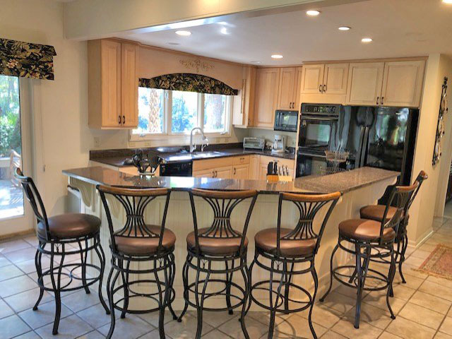 Four Bedroom Plus Den Rental Home in Hilton Head