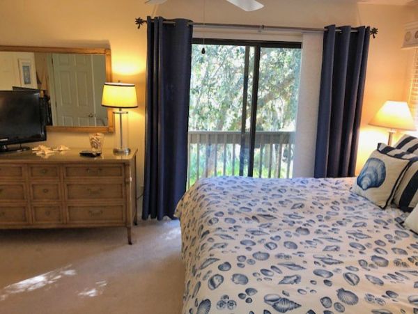 Four Bedroom Plus Den Rental Home in Hilton Head