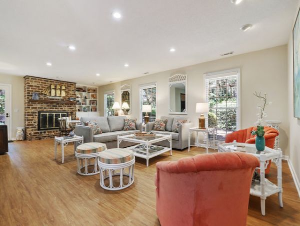 Four Bedrooms Walk to Beach Home in Hilton Head