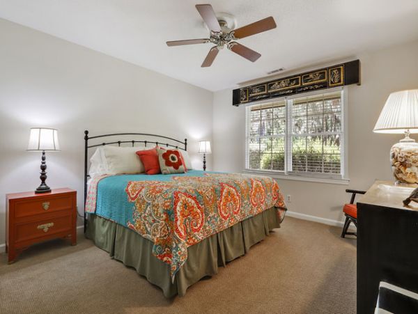 Four Bedrooms Walk to Beach Home in Hilton Head