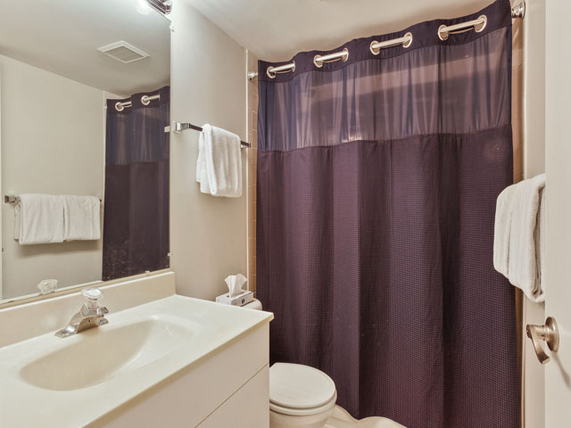 Lagoon View 4 Bedroom Vacation Rental Condo in Hilton Head