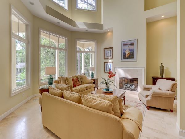 Amazing Large Home short walk to the beach
