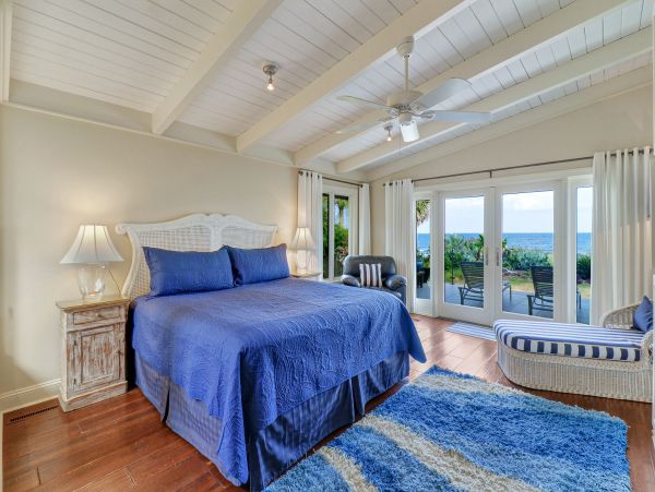 Oceanfront Vacation Home with 5 Bedrooms in Hilton Head