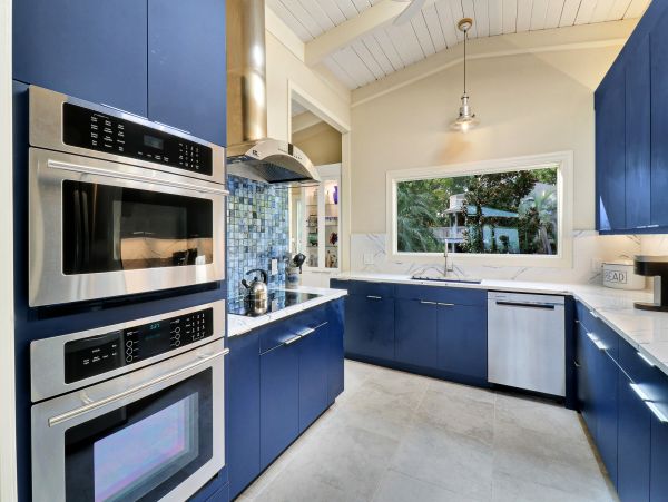 Oceanfront Vacation Home with 5 Bedrooms in Hilton Head