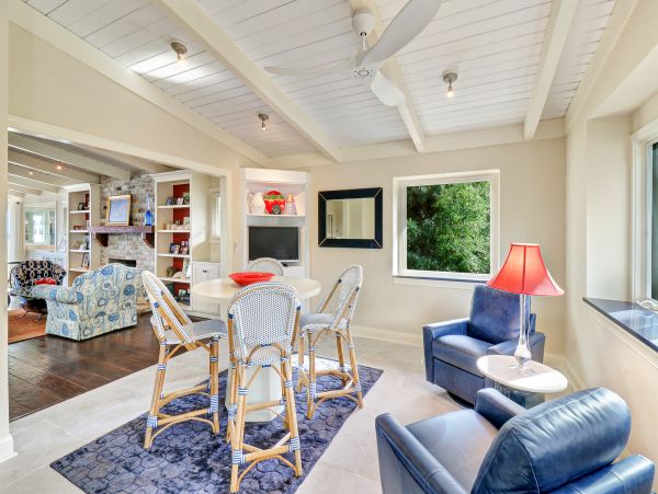 Oceanfront Vacation Home with 5 Bedrooms in Hilton Head