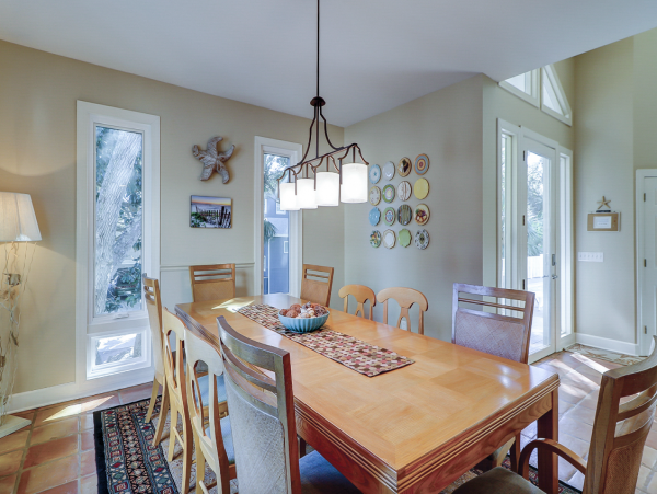 Forty Steps From the Beach with Private Pool
