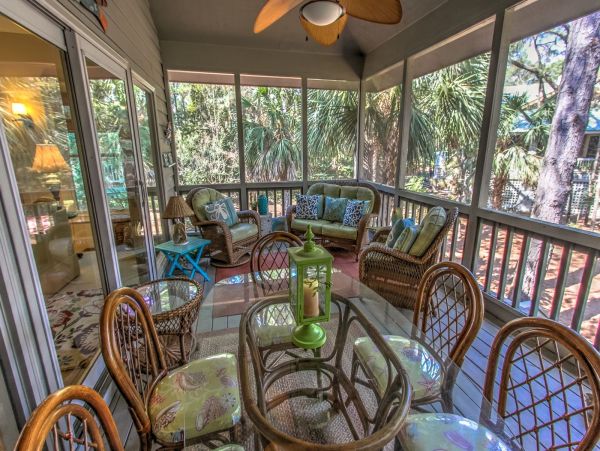 Charming Vacation Rental on Hilton Head. Call Today.