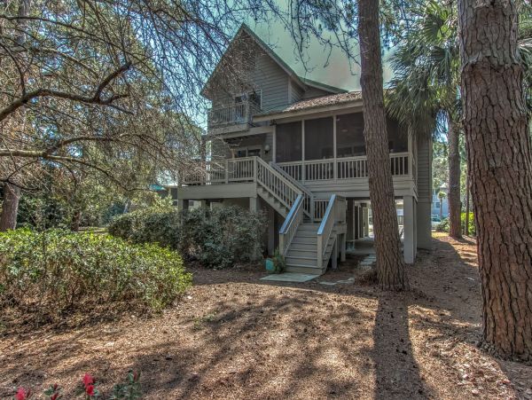 Charming Vacation Rental on Hilton Head. Call Today.