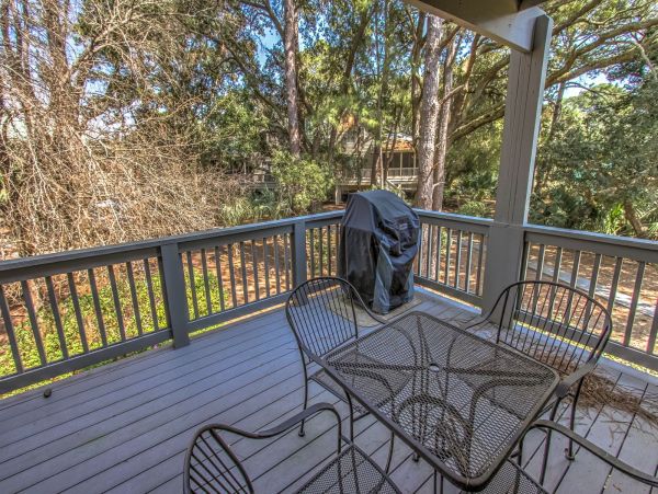 Charming Vacation Rental on Hilton Head. Call Today.