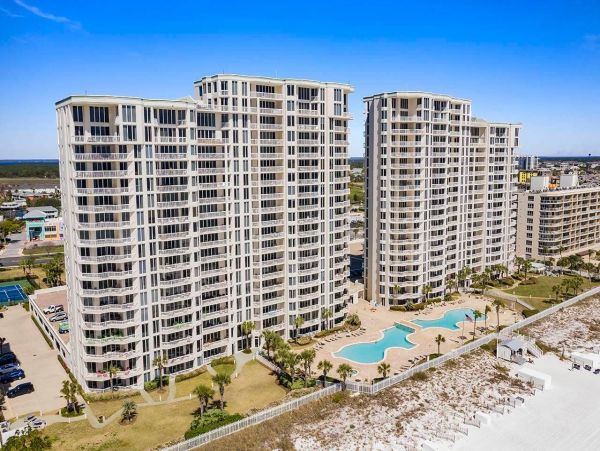 Great Ocean Views 5 Bedroom Penthouse on the Beach in Destin