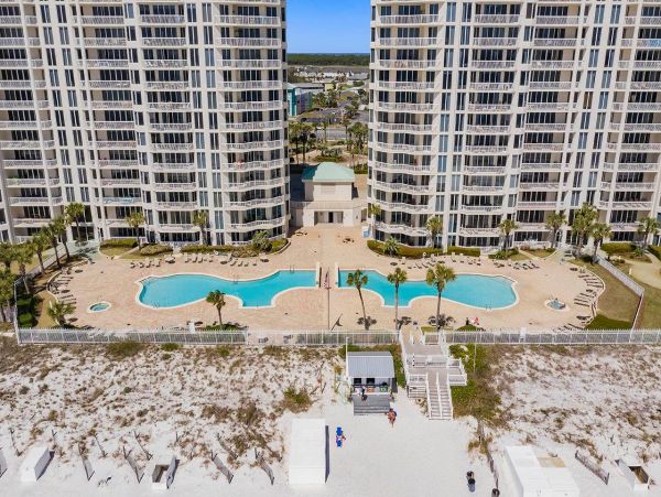 Great Ocean Views 5 Bedroom Penthouse on the Beach in Destin