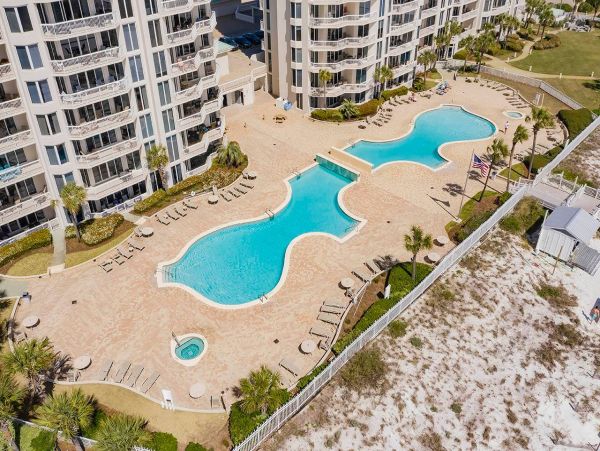 Great Ocean Views 5 Bedroom Penthouse on the Beach in Destin