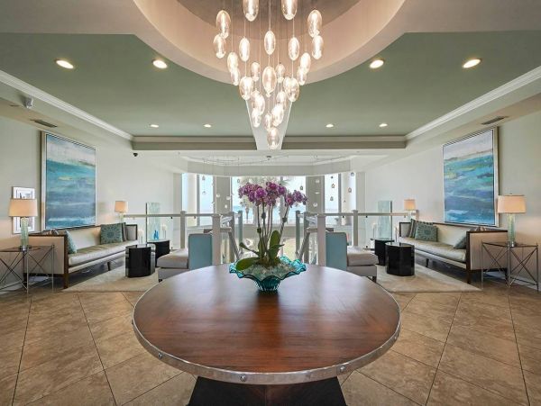 Great Ocean Views 5 Bedroom Penthouse on the Beach in Destin