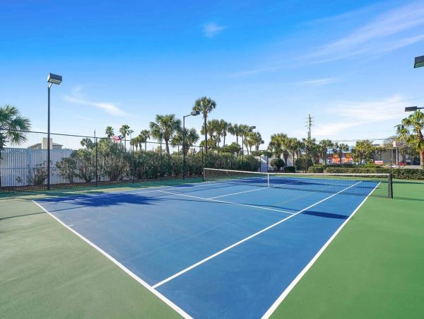 Great Ocean Views 5 Bedroom Penthouse on the Beach in Destin